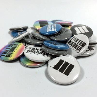 Merchmanufaktur - Dein Design - 100 Buttons