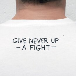 Akne Kid Joe - Give Never Up - Tailliertes Shirt - white S