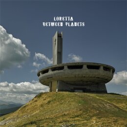 LORETTA - BETWEEN PLANETS - LP