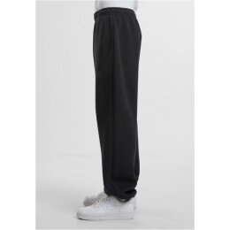 Build Your Brand - Fluffy Sweatpants  (BY286) - black