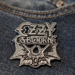 Ozzy  Osbourne - Bat - Pin