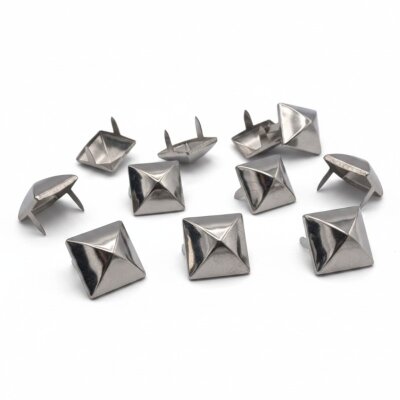 Pyramidenniete - TGN003 - silber - 16mm